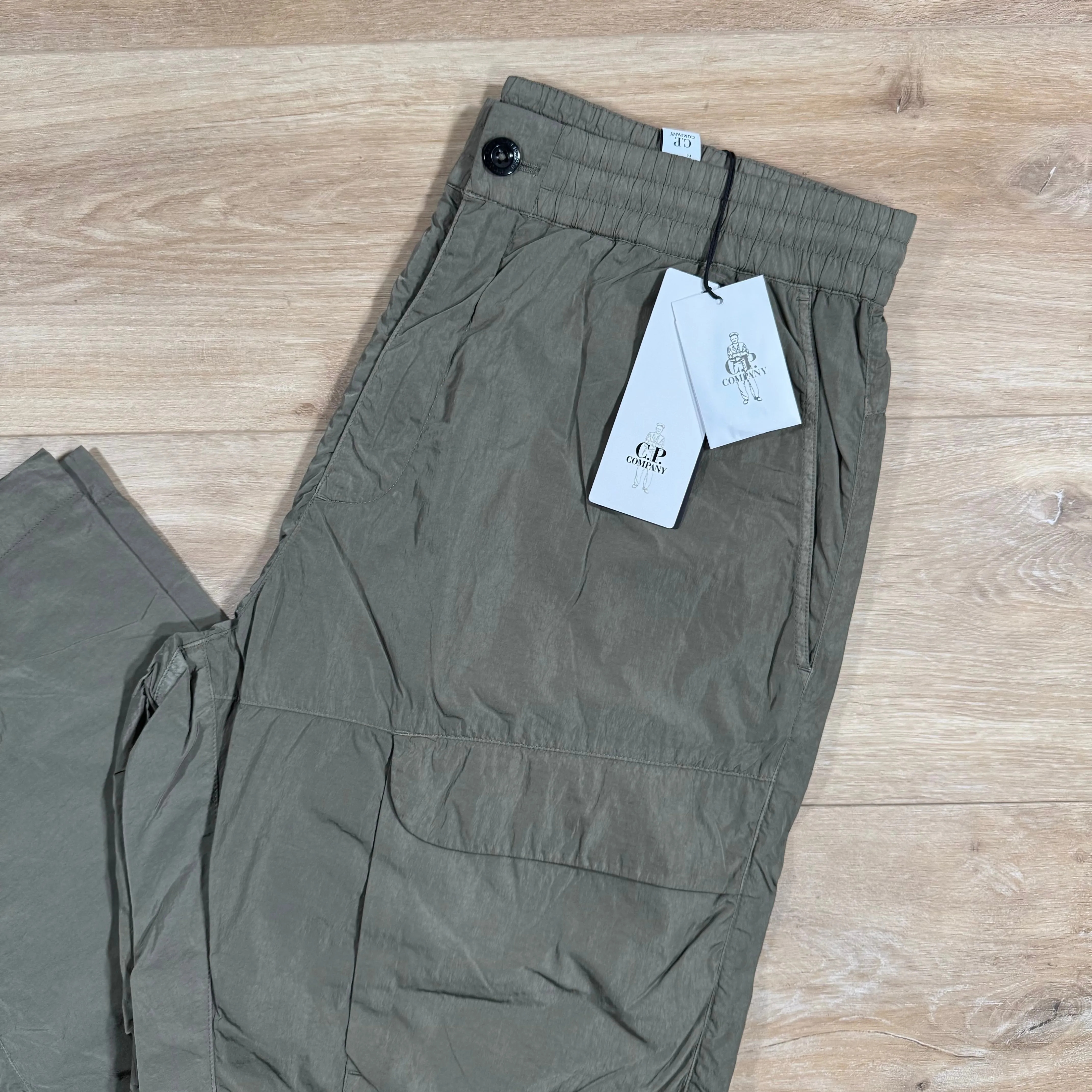 C.P. Company Chrome-R Loose Cargo Pants in Walnut