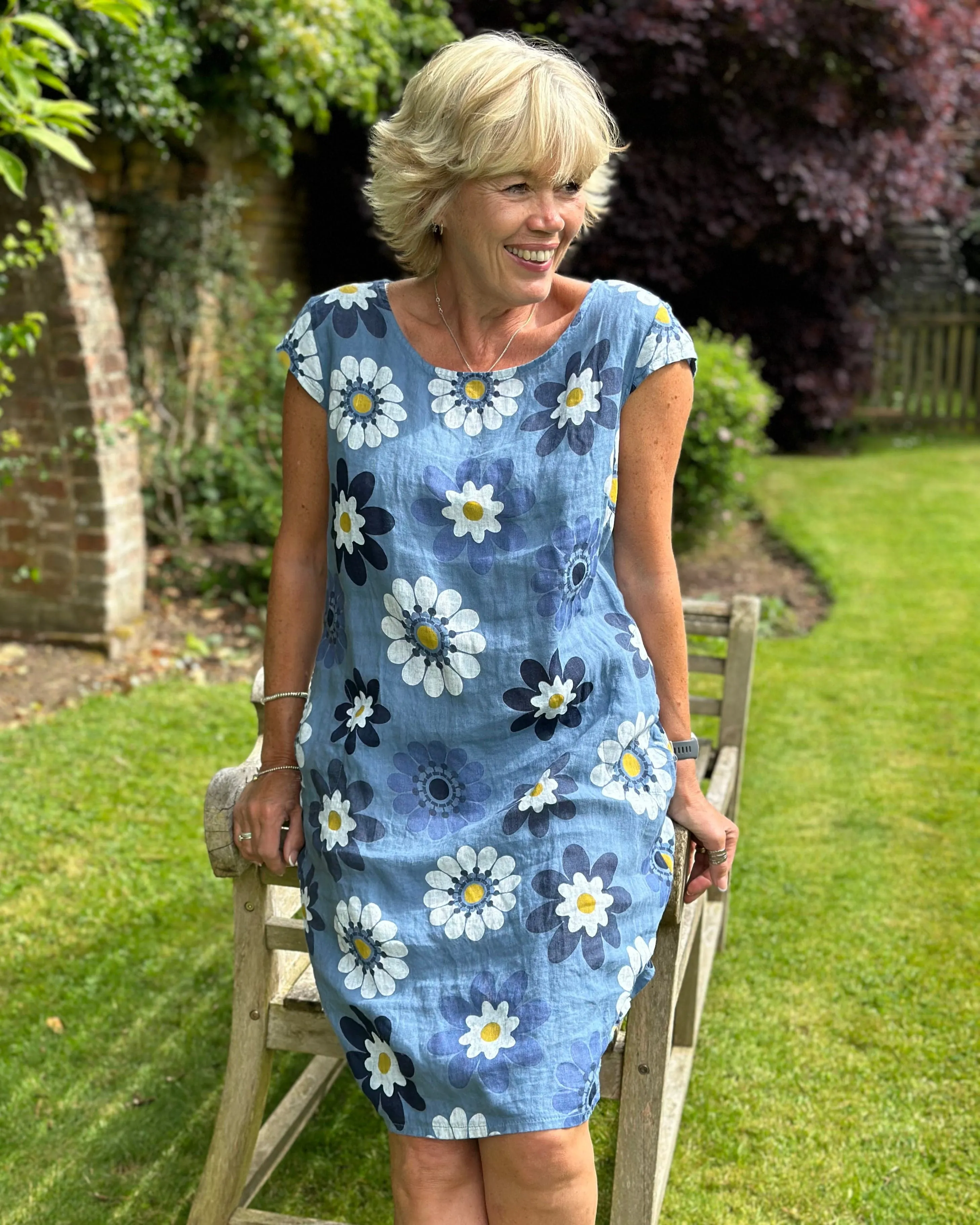 Large Flower Linen Dress - Denim