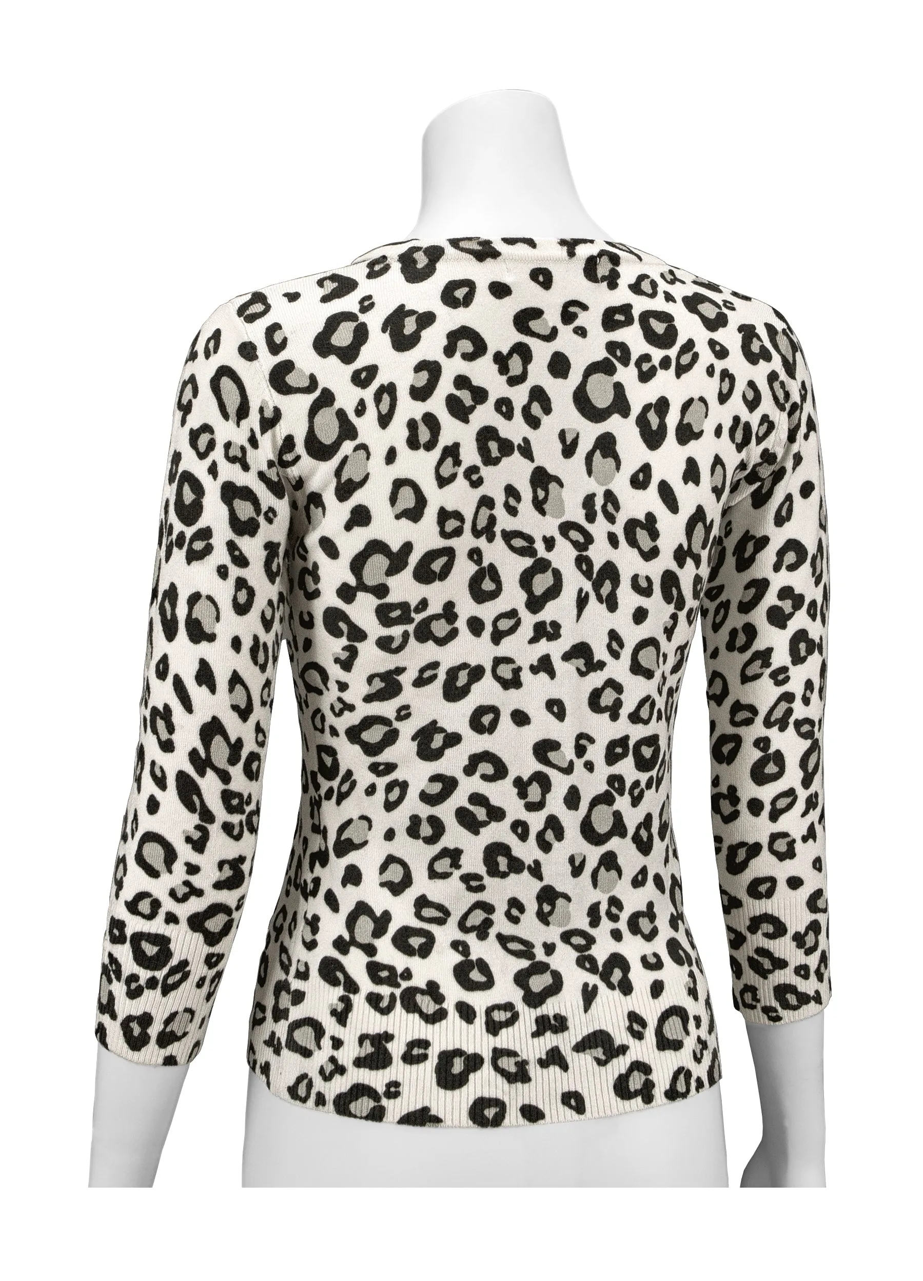 YEMAK Women's Leopard Pattern 3/4 Sleeve V-Neck Button Down Knit Sweater Cardigan CO078LEO (S-XL)