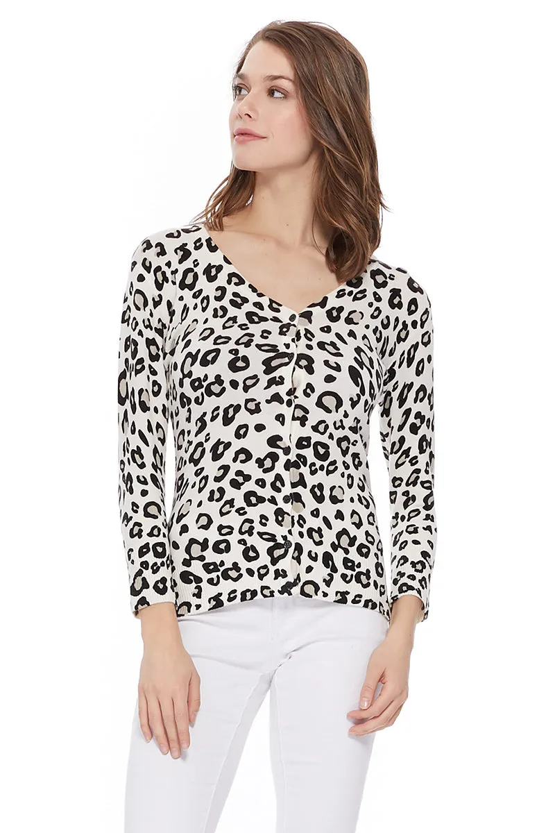 YEMAK Women's Leopard Pattern 3/4 Sleeve V-Neck Button Down Knit Sweater Cardigan CO078LEO (S-XL)